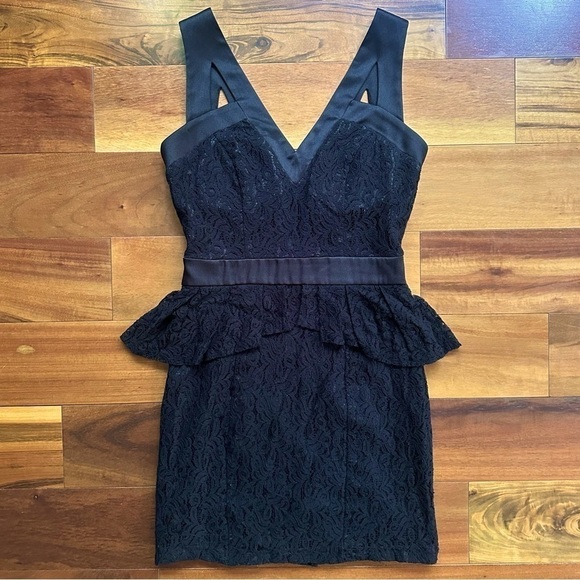 XOXO Black Lace Peplum Dress - Picture 2 of 10